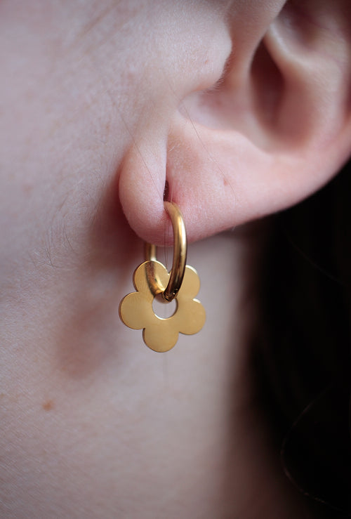 Daisy Spinner Hoops